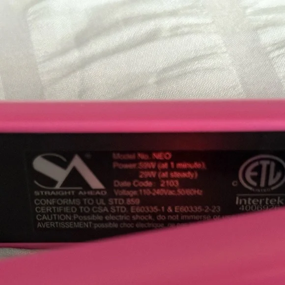 Straight Ahead Beauty NEO Pink Flat Iron Hair Straightener - Picture 6 of 7